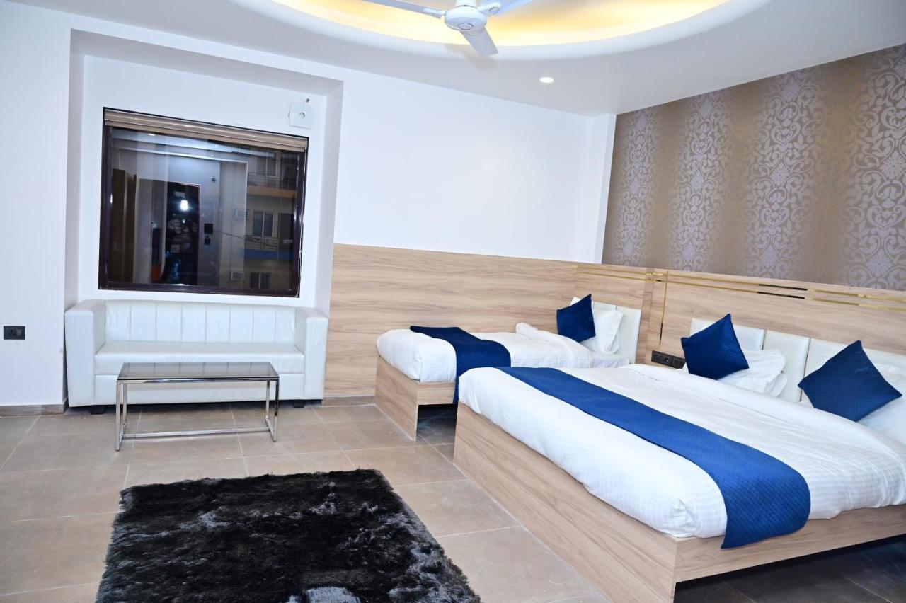 The Dwelling Inn Grander Noida Exterior foto